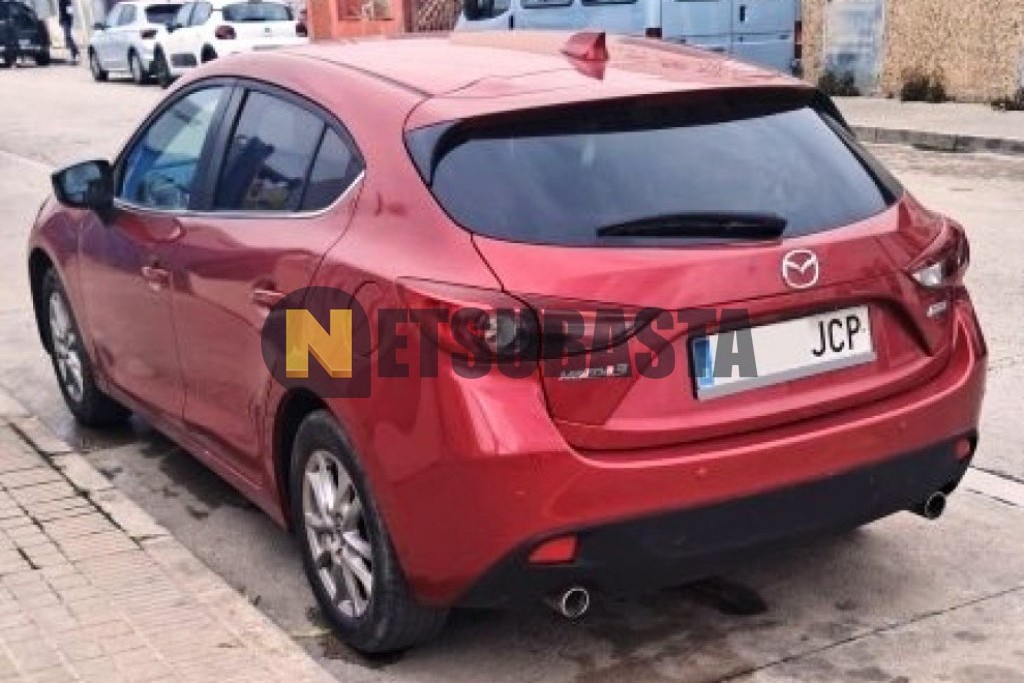 Mazda 3 SKYACTIV-D 2.2 2015
