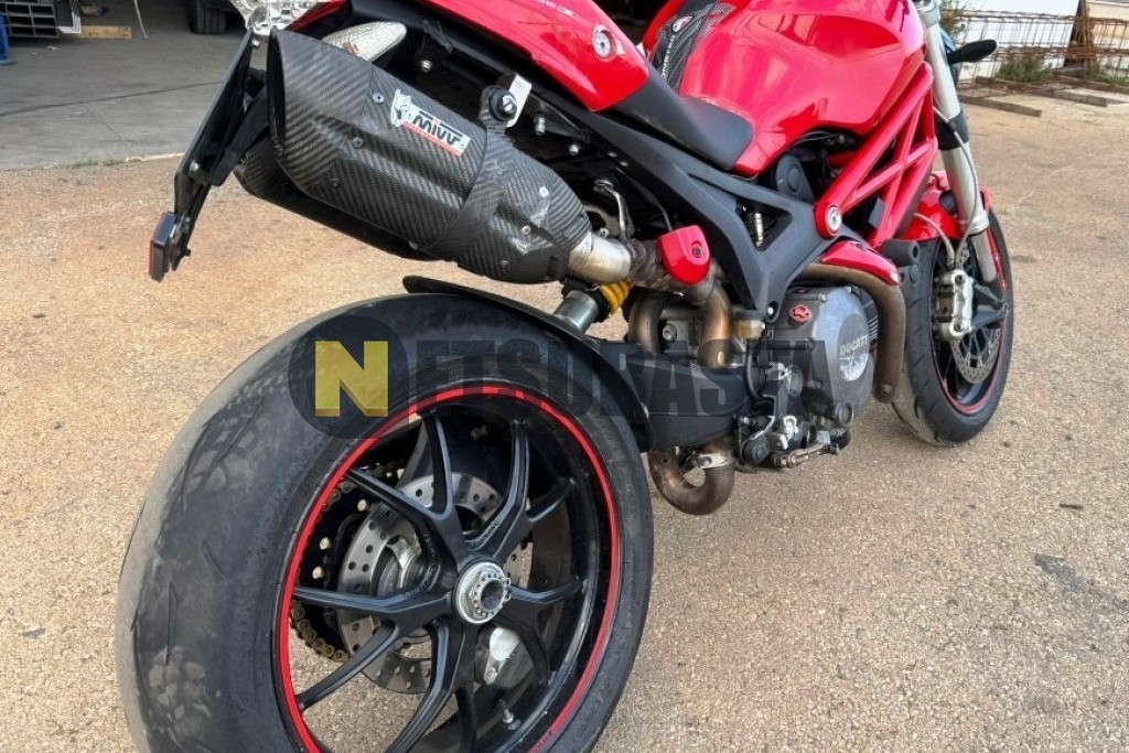 Ducati Monster 796 2010