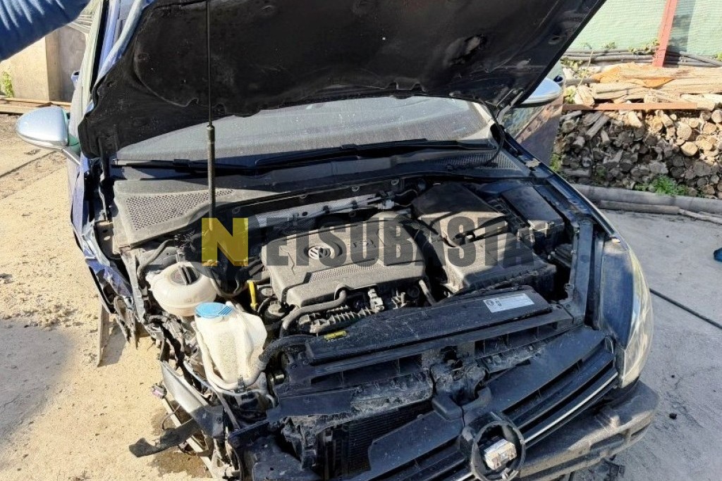 Volkswagen Golf R 2.0 TSI DSG 7 vel. 2017