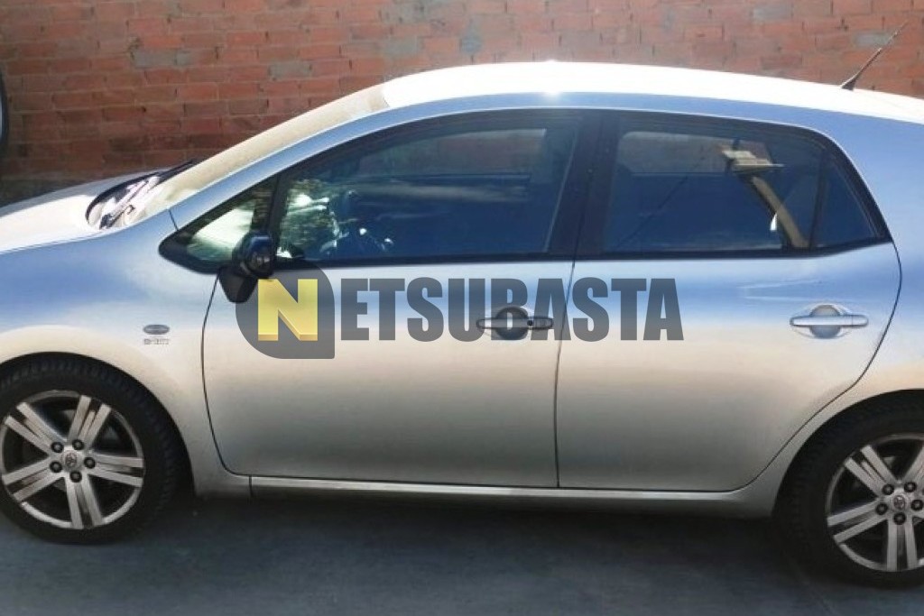 Toyota Auris 2.2 D-4D 2007