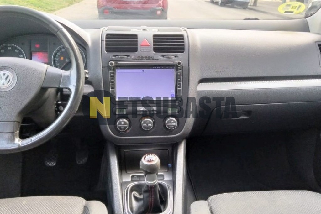 Volkswagen Golf 1.6 FSI 2004