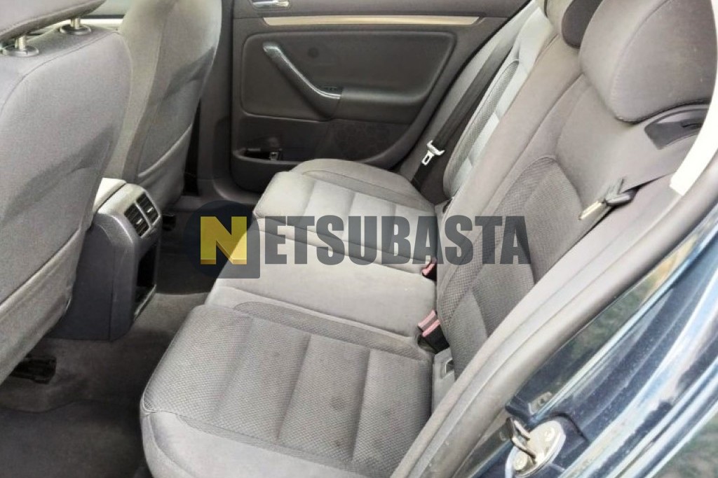 Volkswagen Golf 1.6 FSI 2004