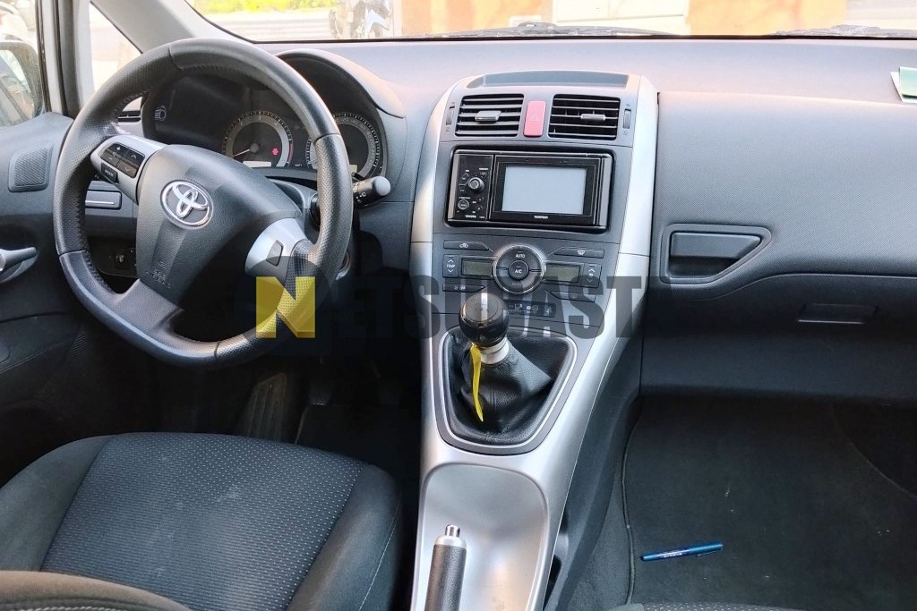 Toyota Auris 1.4 D-4D 2012