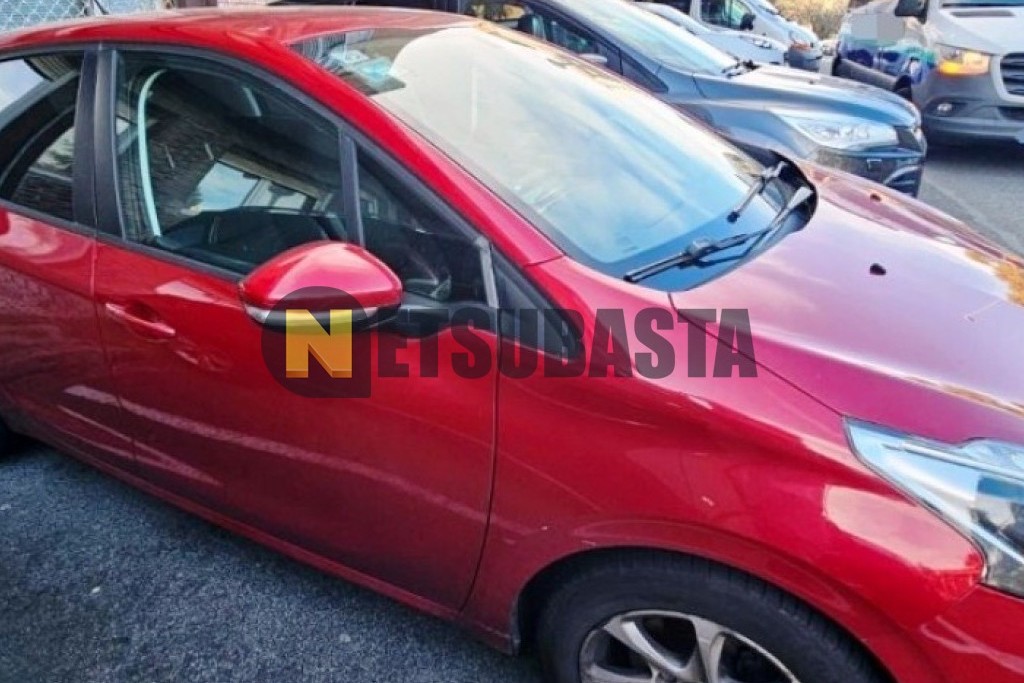 Peugeot 208 1.2 PureTech 2016