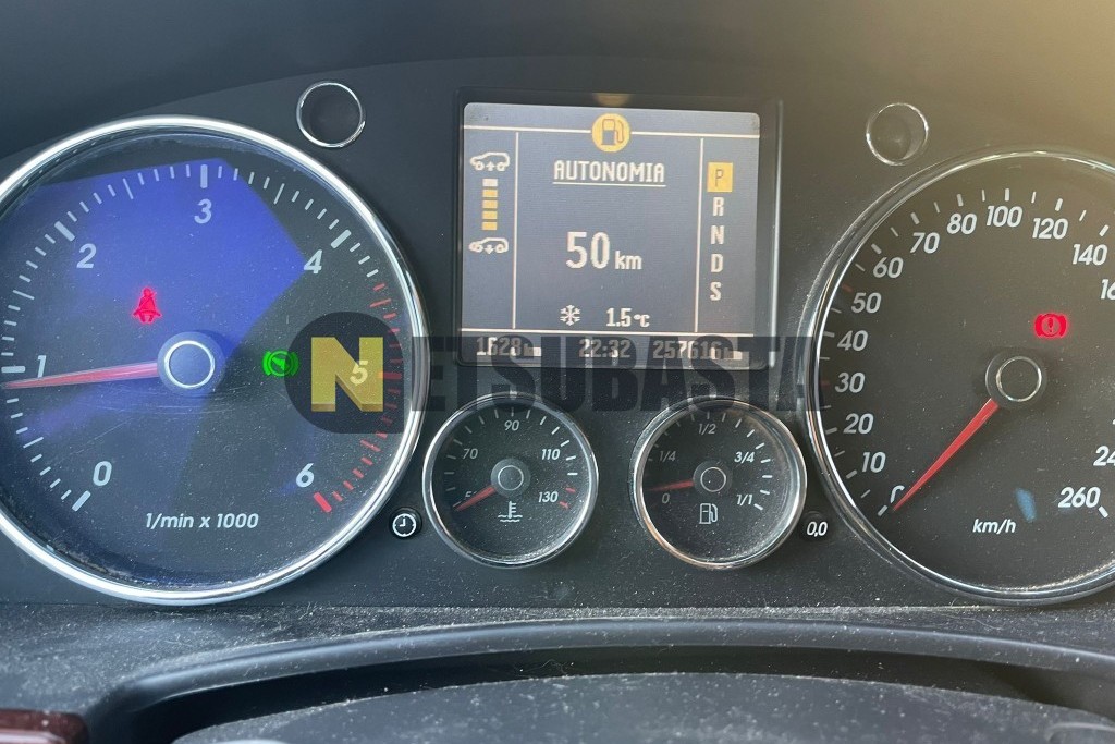 Volkswagen Touareg 3.0 V6 TDI Tiptronic 2006