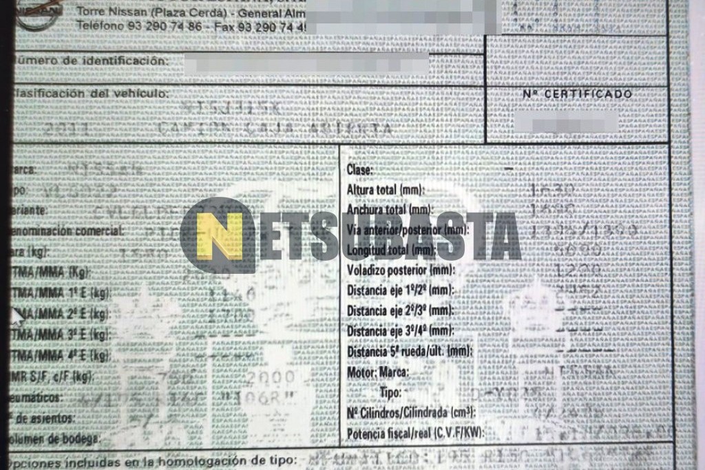 Nissan Pick-Up 4x2 Doble Cabina 2.5 TD 2003