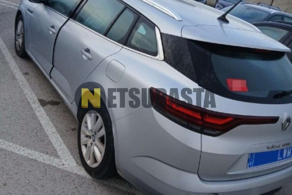 Renault Megane Sport Tourer E-TECH Híbrido enchufable 2022