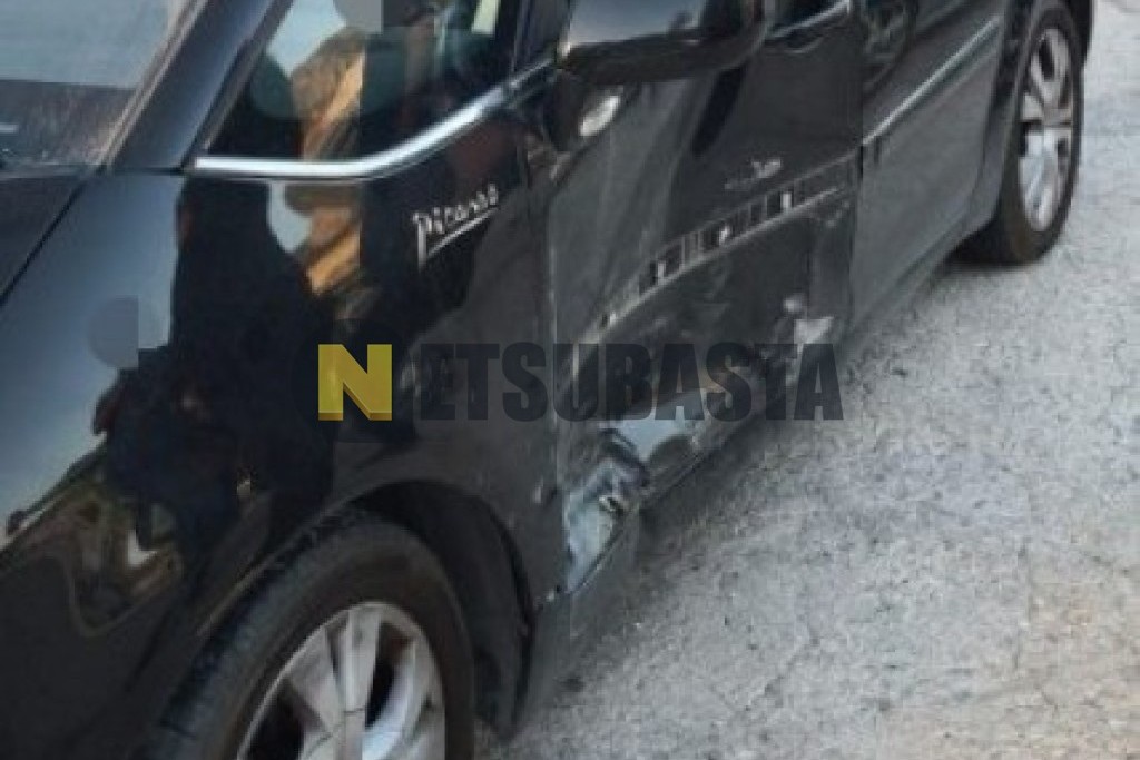 Citroën Grand C4 Picasso 2.0 HDi CMP6 2011