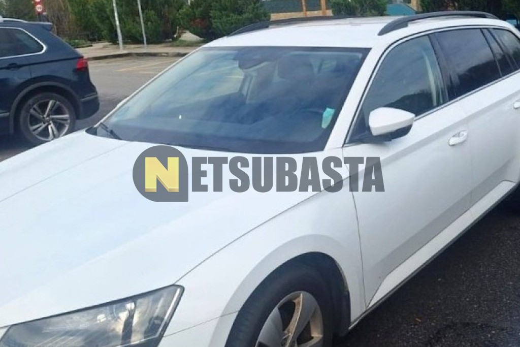 Skoda Superb Combi 2.0 TDI DSG 7 vel. 2018