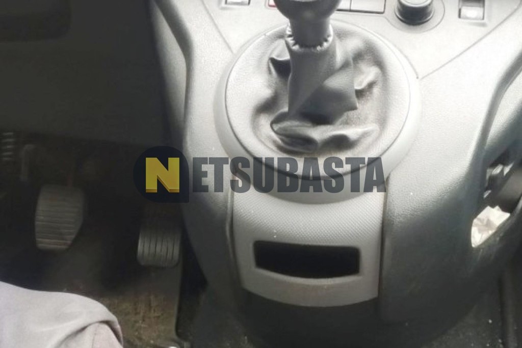 Peugeot Partner Tepee 1.6 BlueHDi 2016