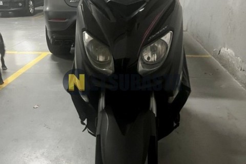 Yamaha XMAX 125 2012