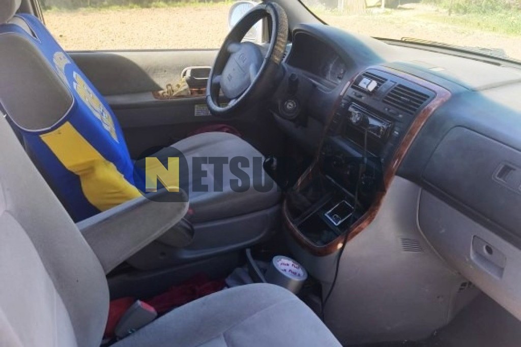 Kia Carnival 2.9 CRDI 2005