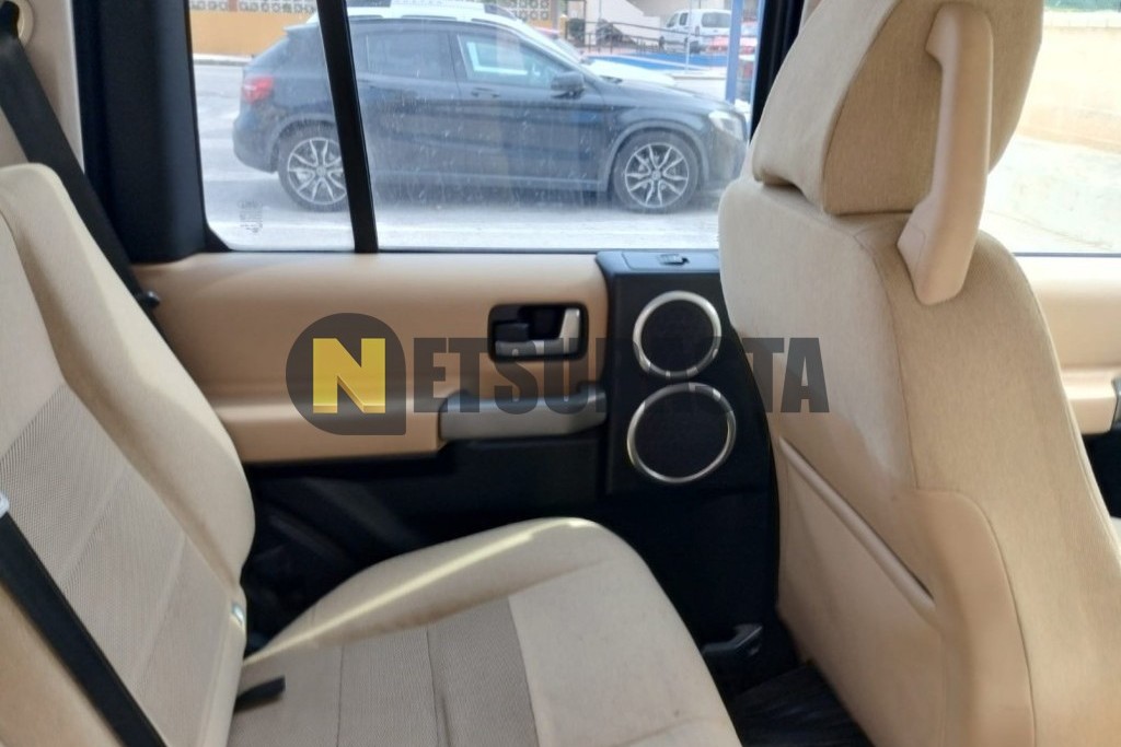 Land-Rover Discovery 3.0 TDV6 2.7 SE CommandShift 2007