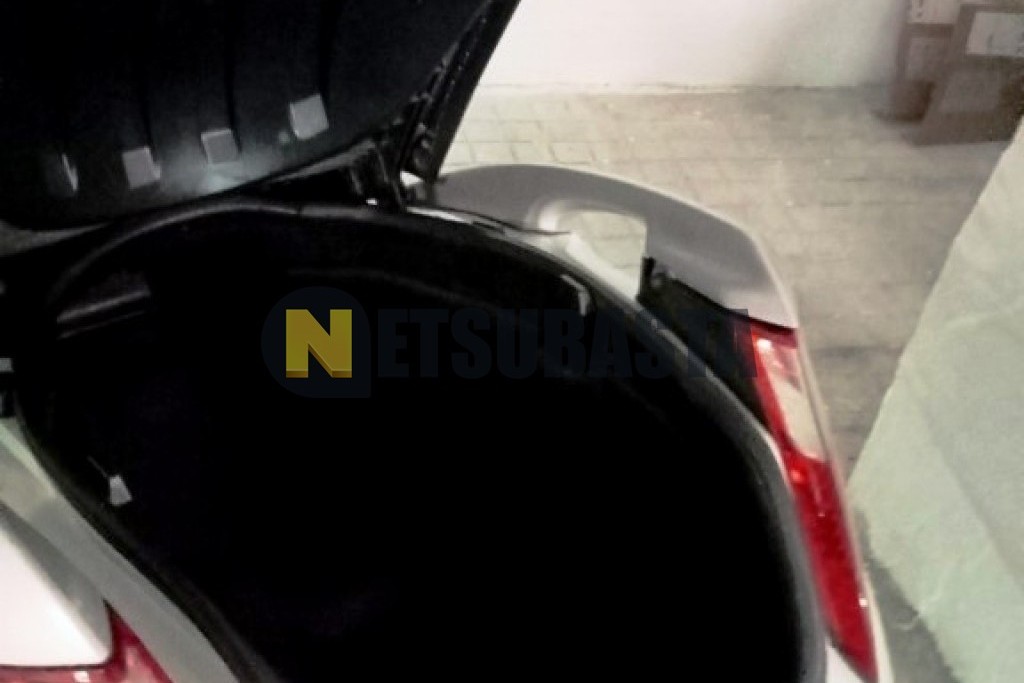 Peugeot SATELIS 125 2012