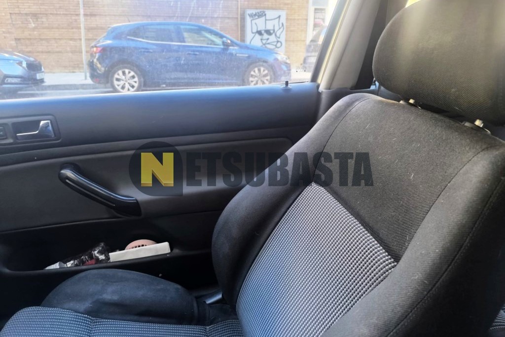 Volkswagen Golf 1.6 1999