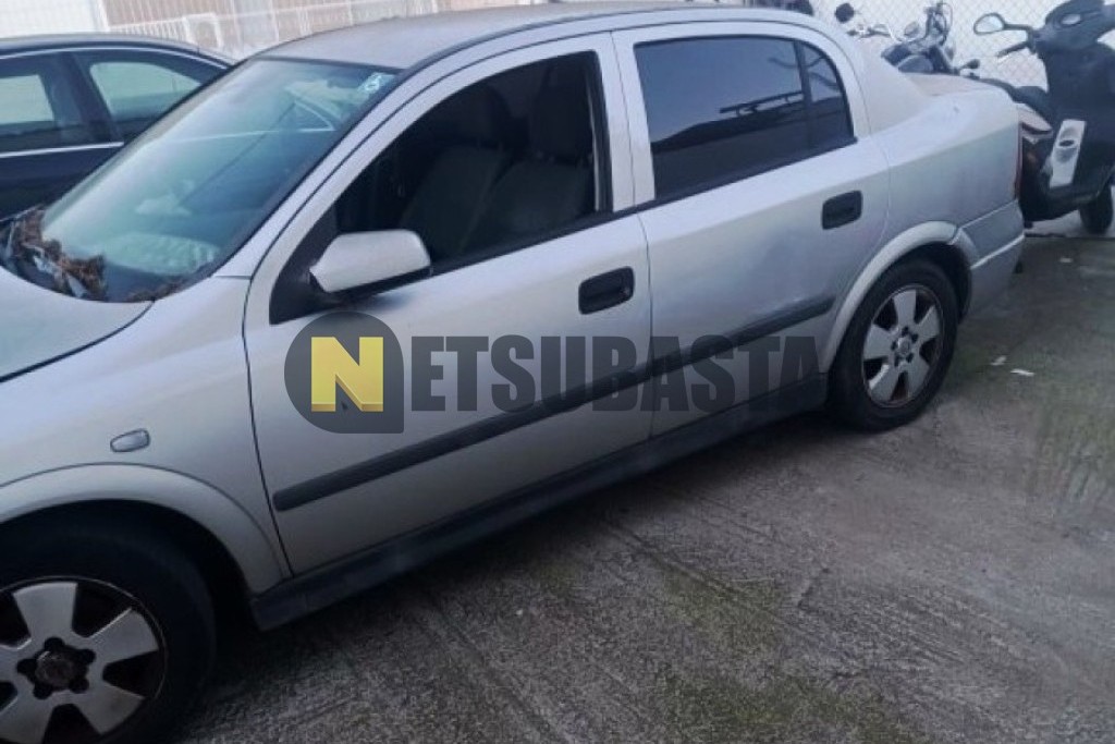 Opel Astra 2.0 DTi 2003