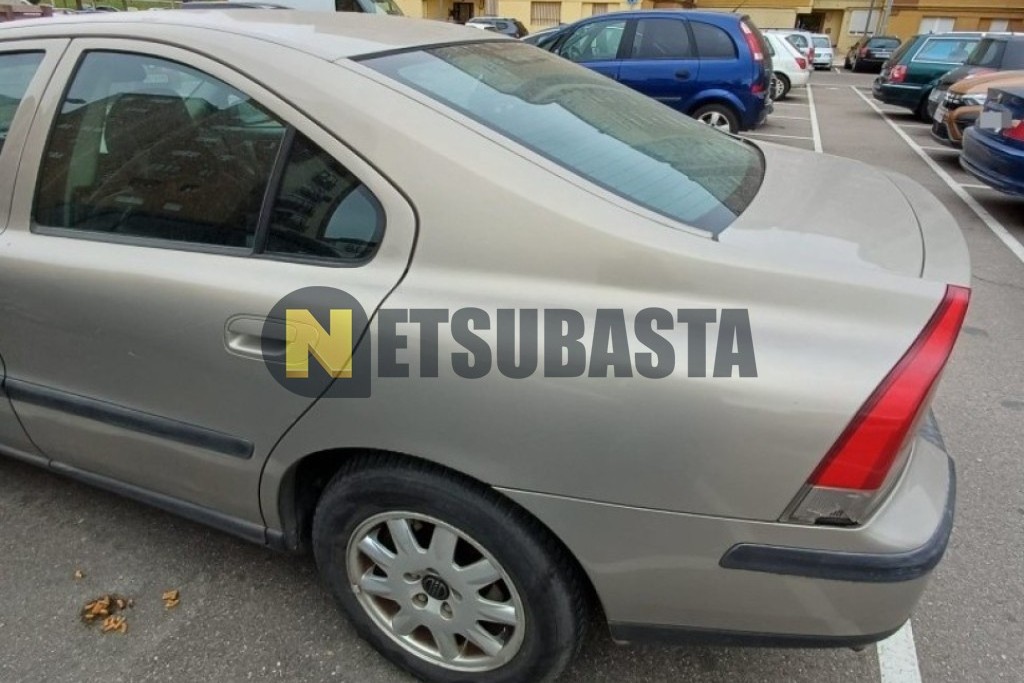 Volvo S60 2.4 2001