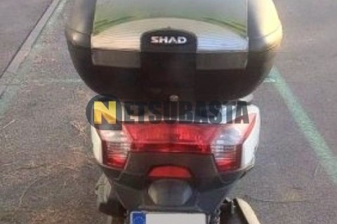 Yamaha YZF R 125 2016