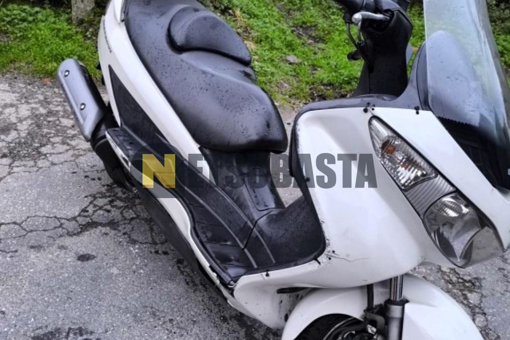 Suzuki Burgman 200 2010