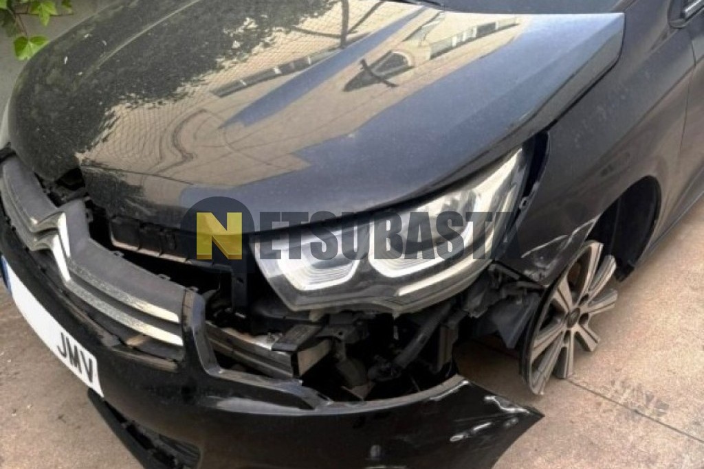 Citroën C4 1.2 PureTech EAT6 2016