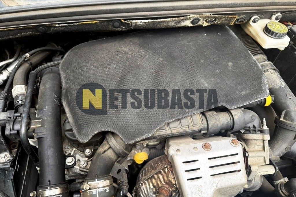 Citroën C4 1.2 PureTech EAT6 2016