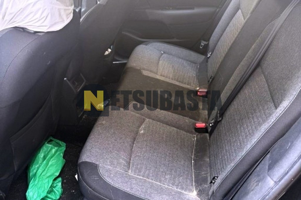 Citroën C4 1.2 PureTech EAT6 2016