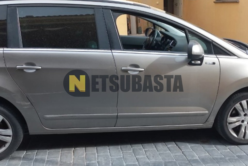 Peugeot 5008 1.6 BlueHDi 2016