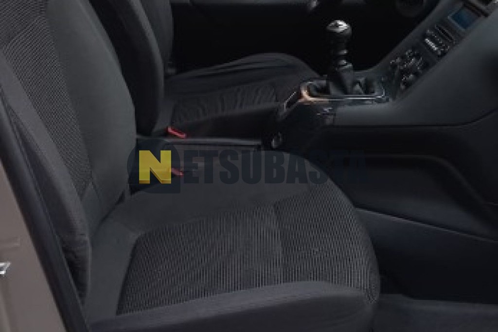 Peugeot 5008 1.6 BlueHDi 2016