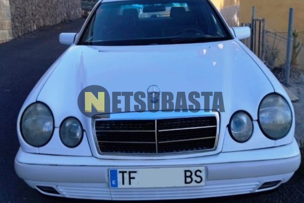 Mercedes-Benz E 250D 1998