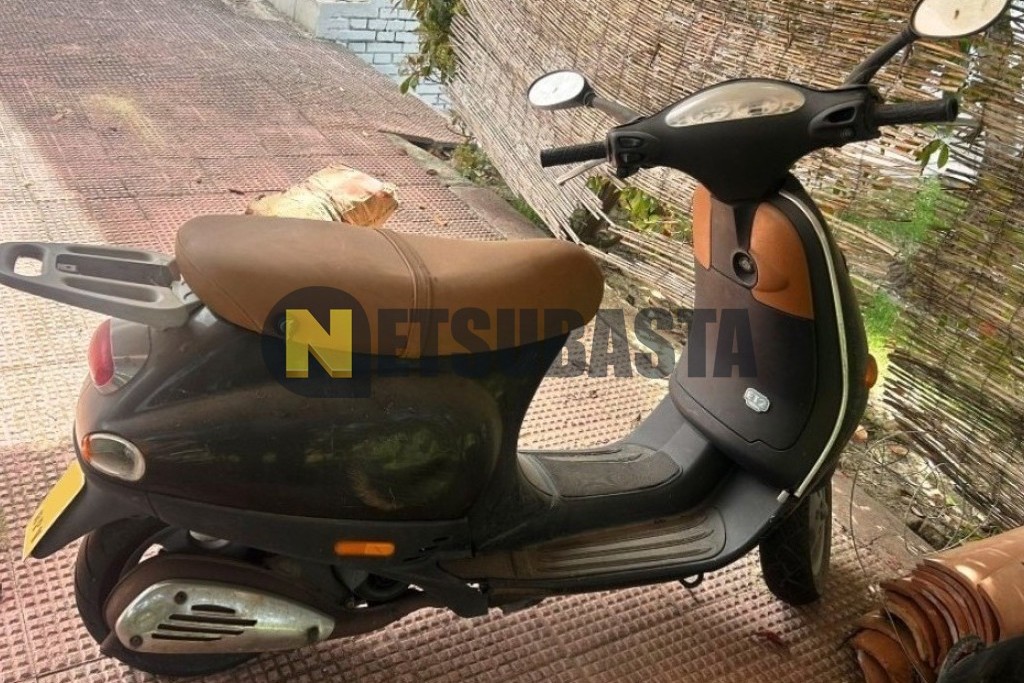 Vespa ET 2 50 2004