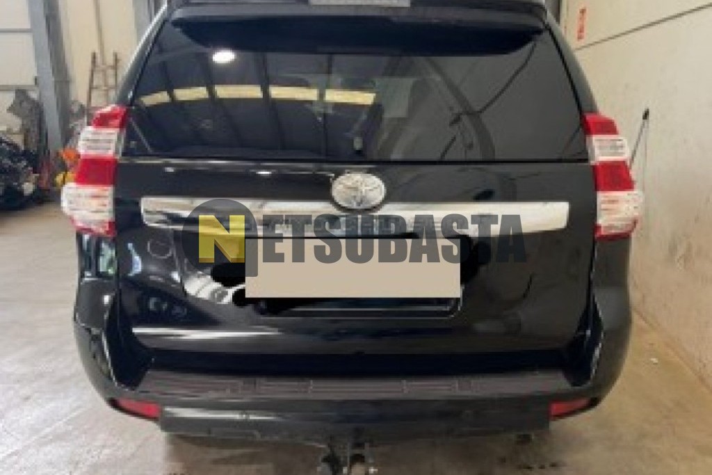 Toyota Land Cruiser 180D Auto 7 asientos 2017