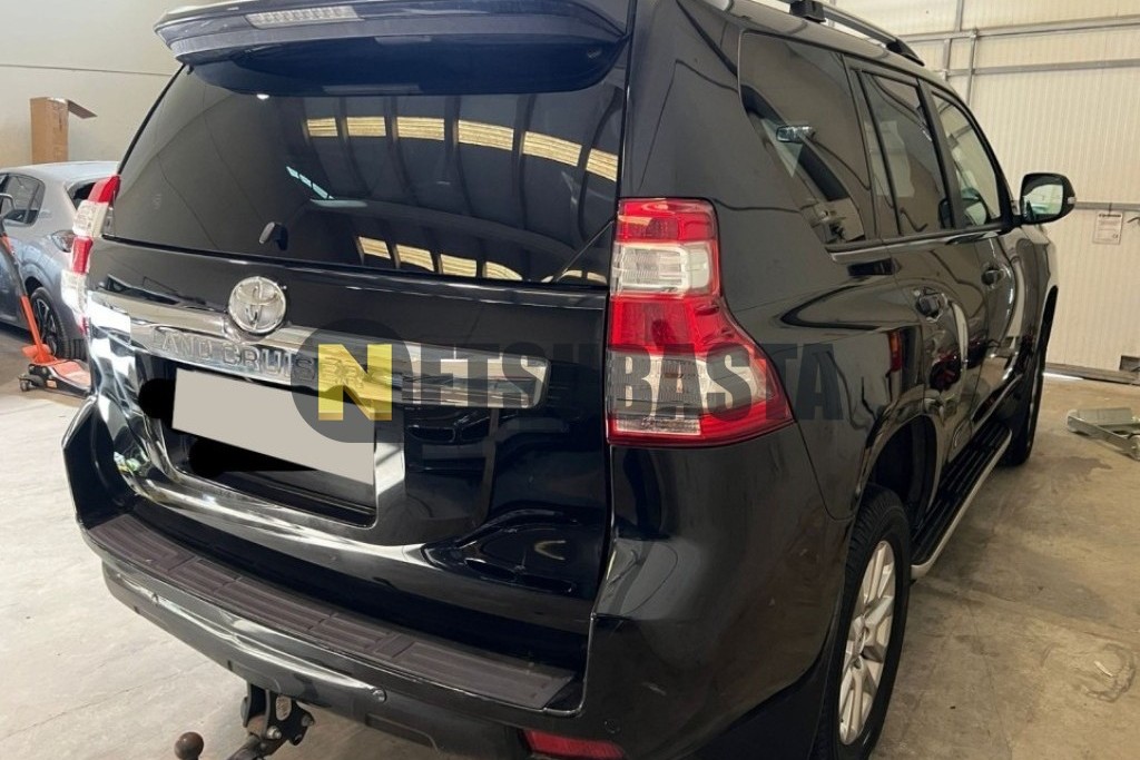 Toyota Land Cruiser 180D Auto 7 asientos 2017