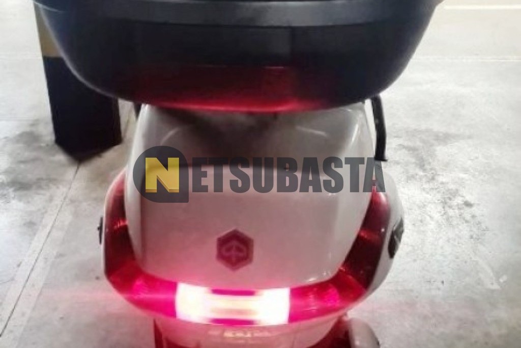 Piaggio X-Evo 250 2016