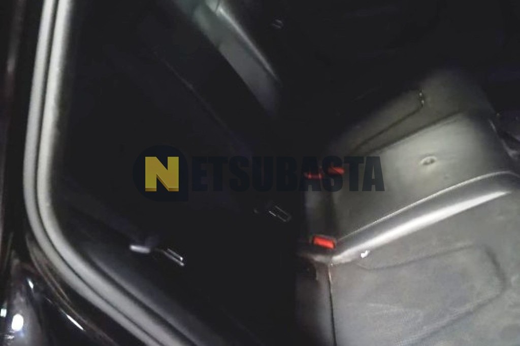 Audi A4 Avant 2.0 TDI quattro S tronic 2013