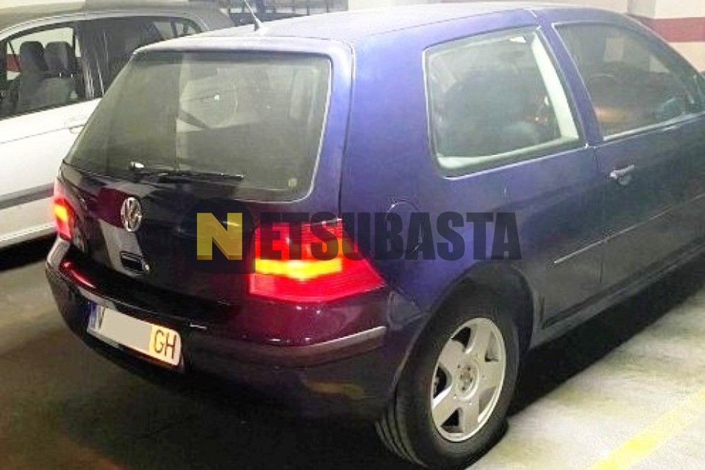 Volkswagen Golf 1.6 1998
