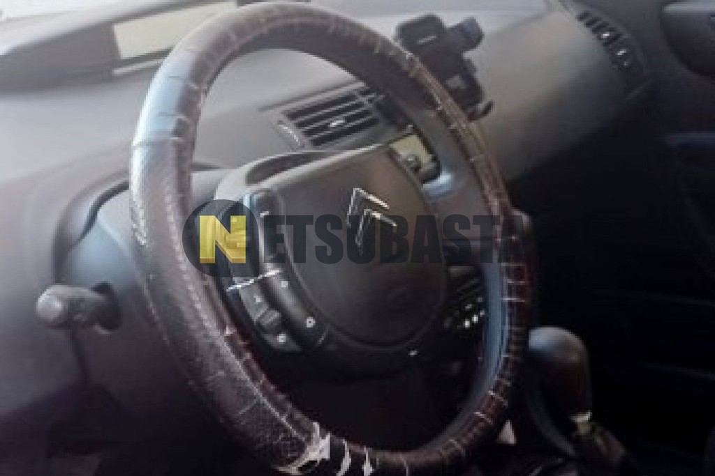 Citroën C4 Sedan 1.6 HDi FAP 2010