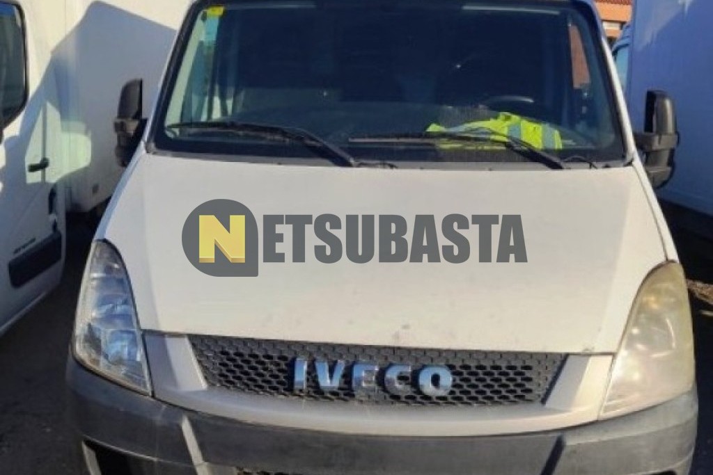 Iveco Daily 2.3 HPi 35S13 2011