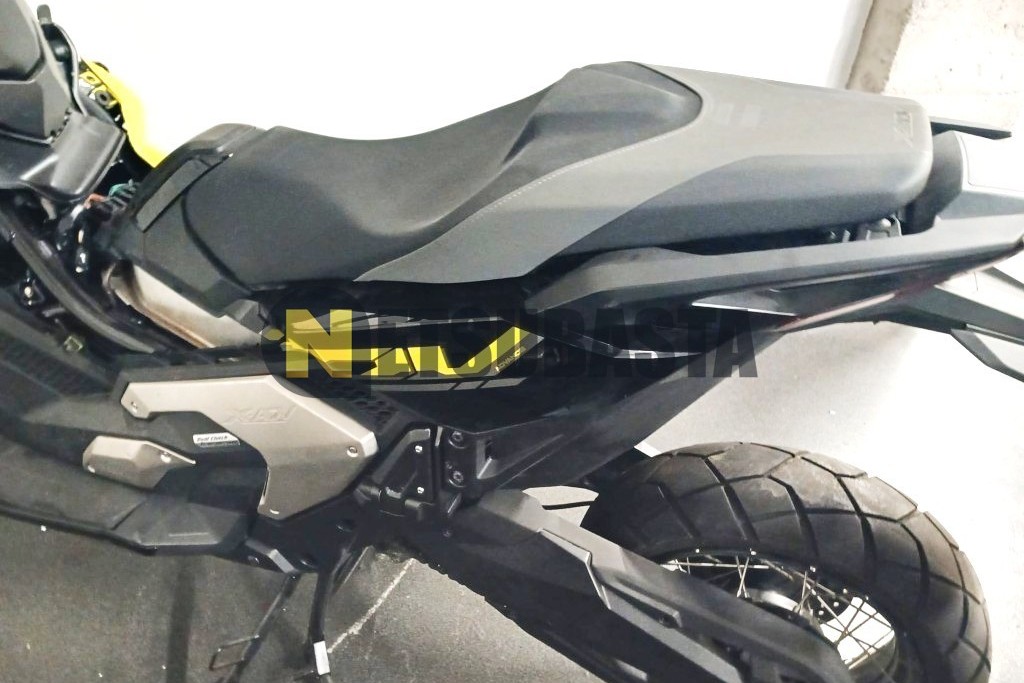 Honda X-ADV 650 2025