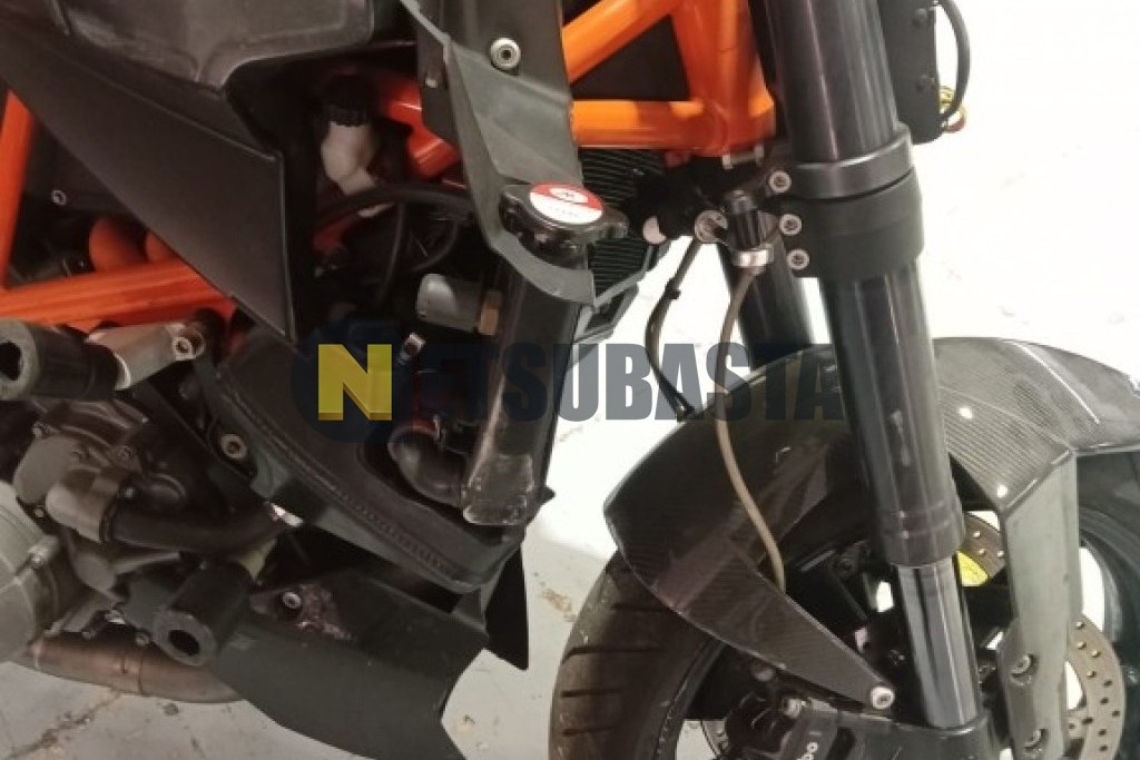 KTM 990 SUPER DUKE R 2012