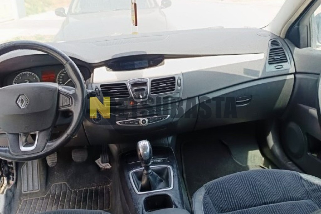 Renault Laguna Grand Tour 2.0 dCi 2008