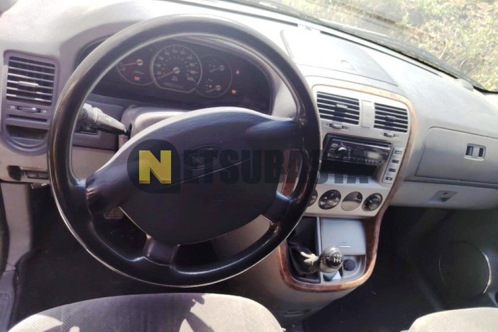 Kia Carnival 2.9 CRDi VGT 7 plazas 2003