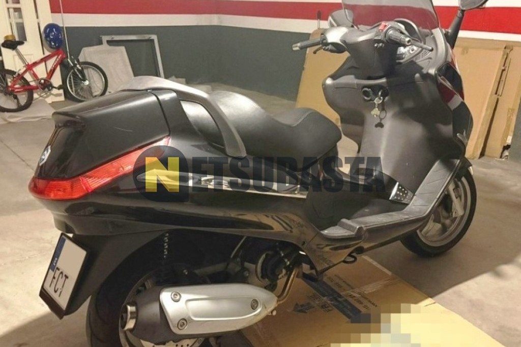 Piaggio X8 125 2006