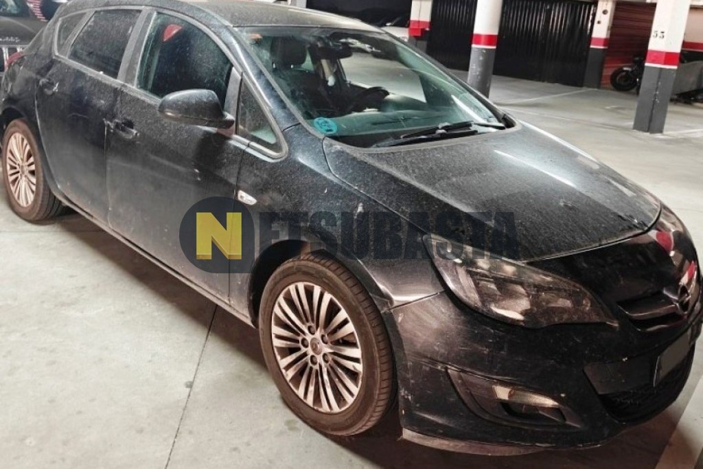 Opel Astra 1.6 CDTi 2015