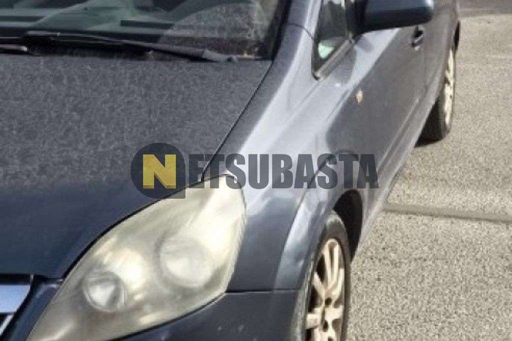 Opel Zafira 1.9 CDTi 8v 2006