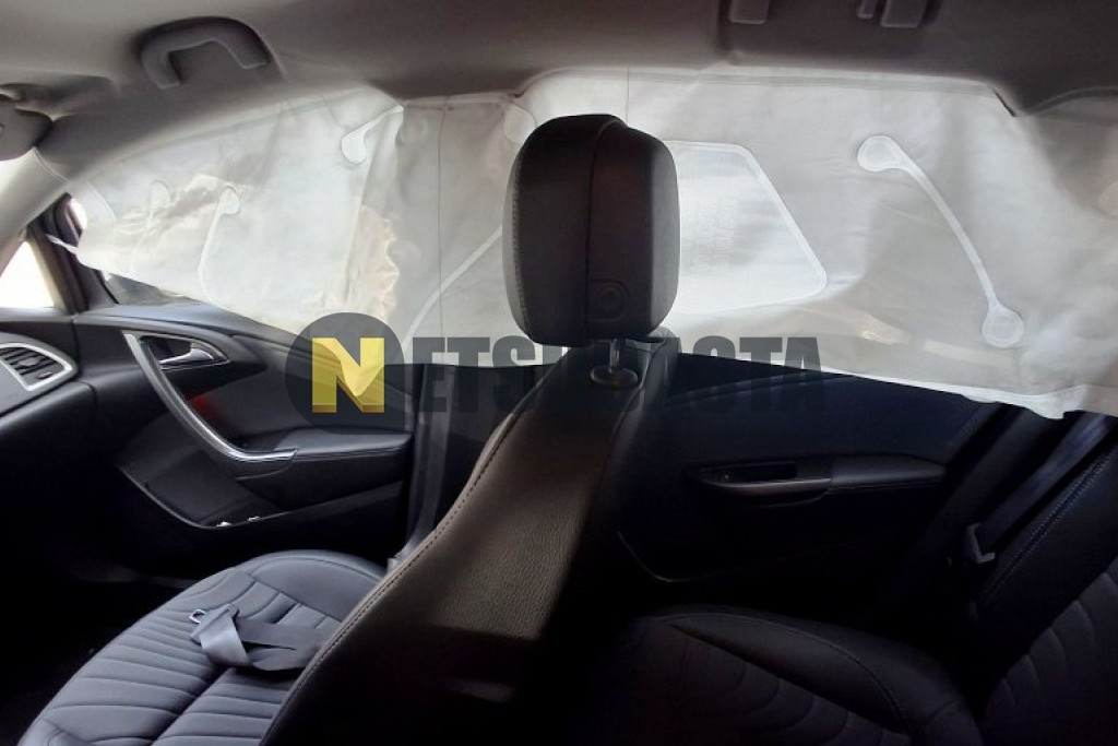 Opel Astra Sedan 1.4 Turbo 2014