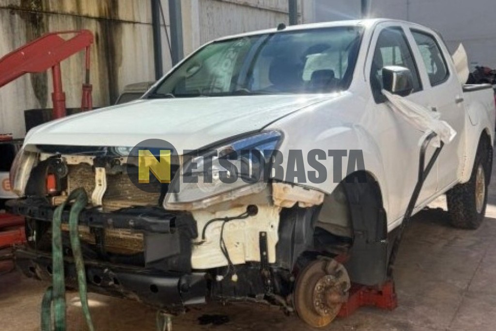 Isuzu D-MAX Crew Planet 4x4 2.5 2017