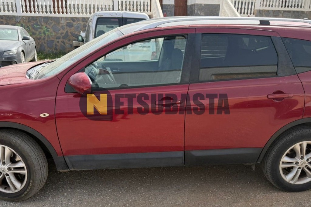 Nissan Qashqai+2 2.0 dCi 2010
