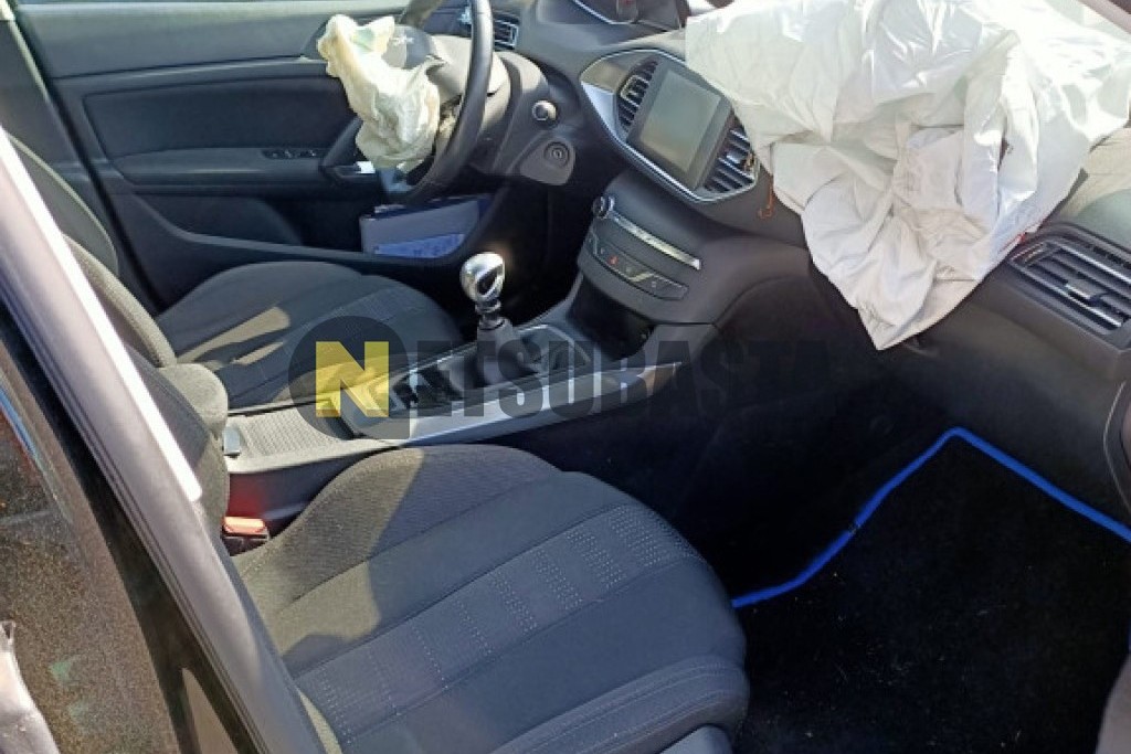 Peugeot 308 1.6 BlueHDi 2015