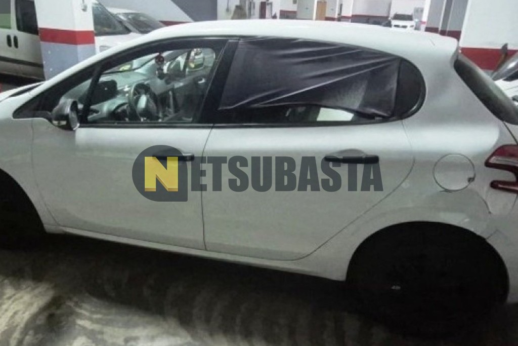 Peugeot 208 1.4 HDi 2014