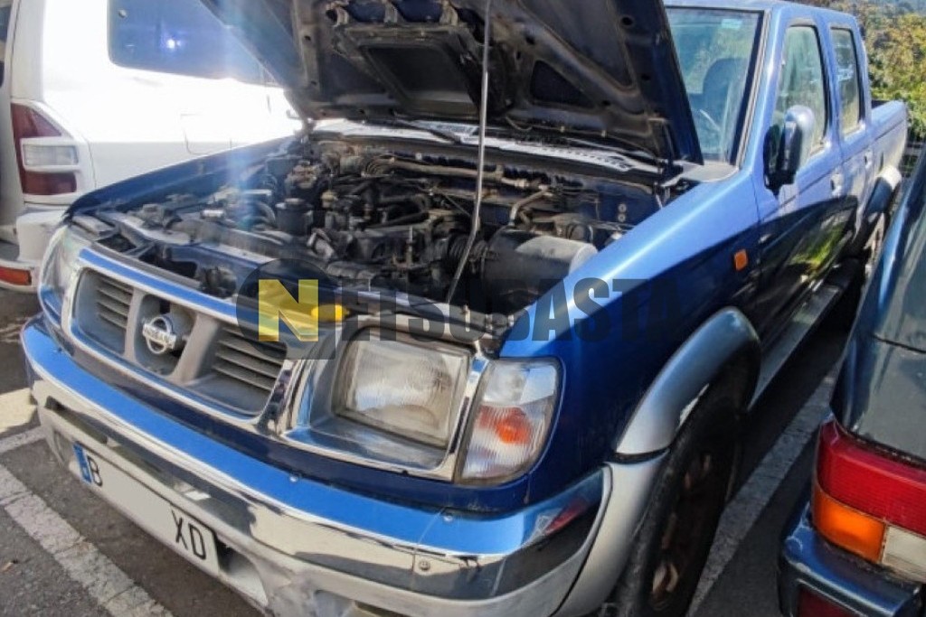 Nissan Navara 2.5 TD Doble Cabina 4x4 2000